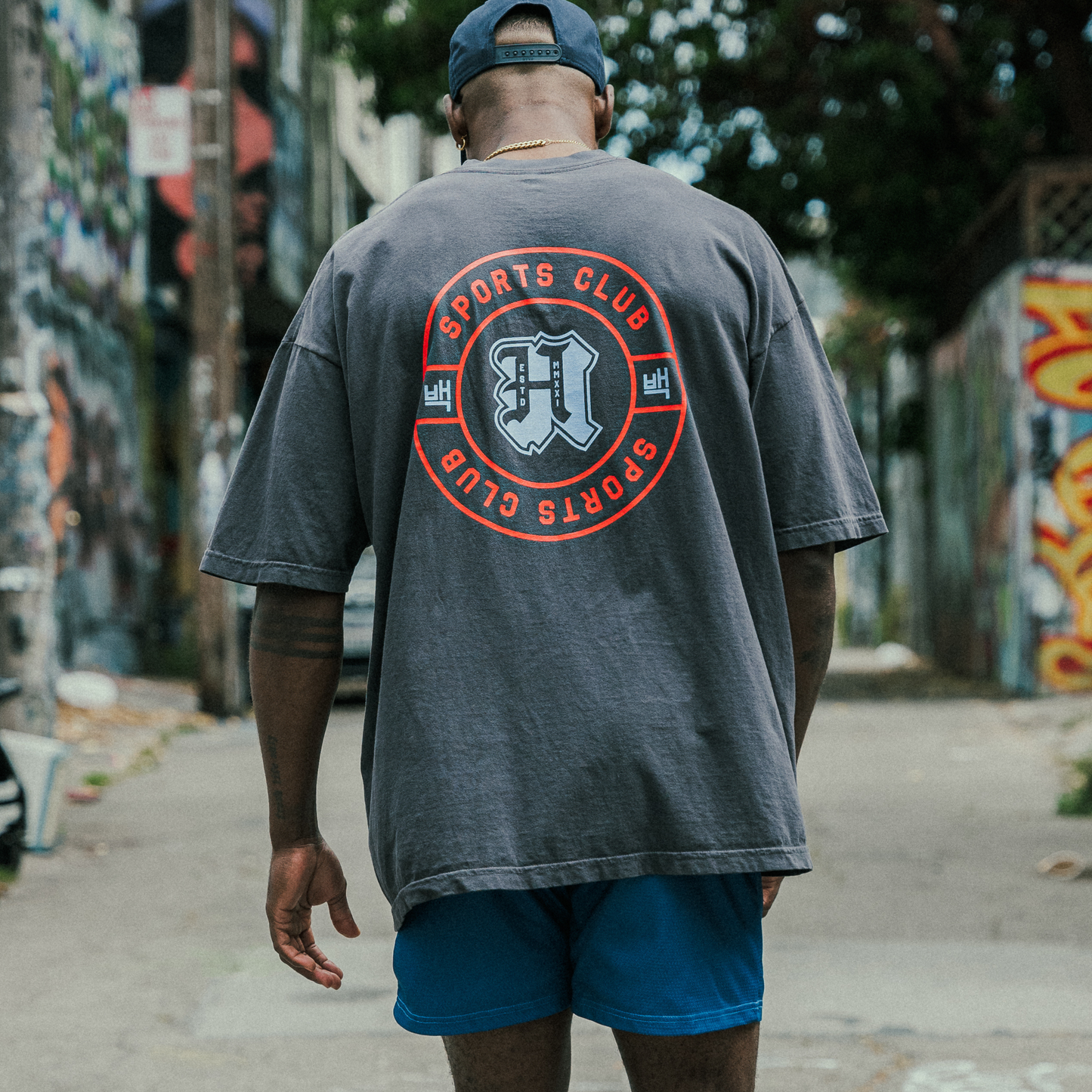 Sports Club Drop-shoulder Tee in Grey